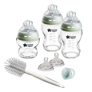 Комплект за новородено стъкло Tommee Tippee Natural Start САМОСТЕРИЛИЗИРАЩО + четка за шишета